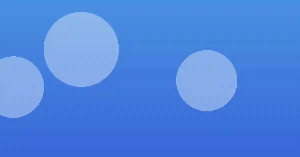 스마트폰으로 KB부동산 앱을 사용하는 모습